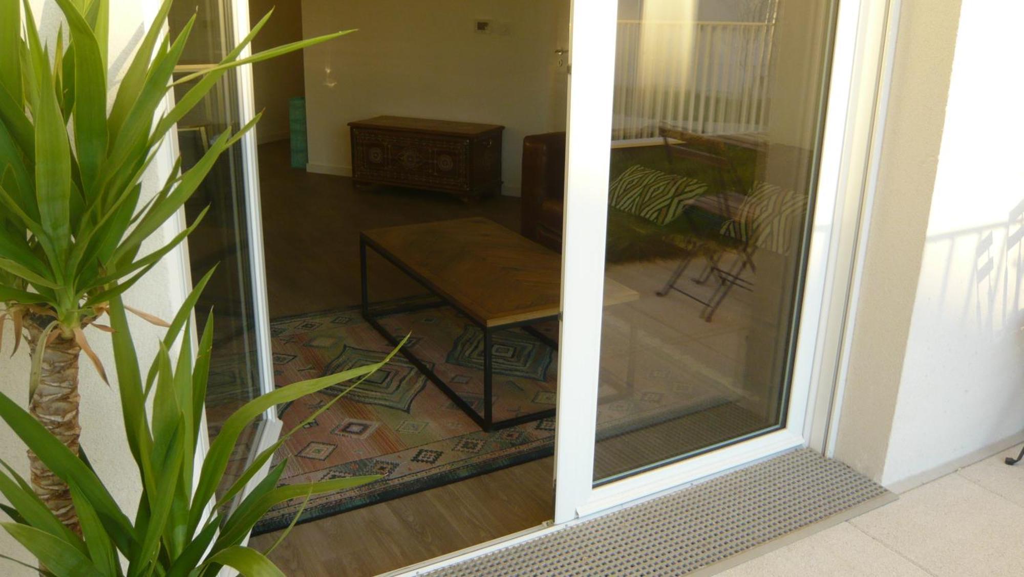 Appartement, Terrasse, Jardin, Parking Au Bord De Paris Noisy-le-Sec Ngoại thất bức ảnh